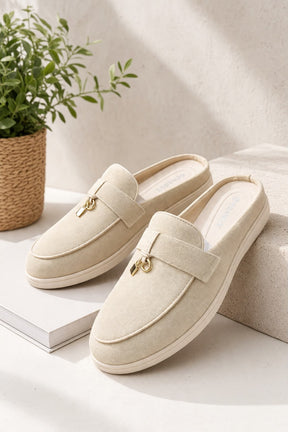 NEW ,  WOMEN SLIPPERS W32