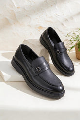 NEW ,  MEN SHOES  M677 , MADE IN CHINA