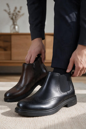 NEW ,  MEN BOOTS  M664 , MADE IN CHINA