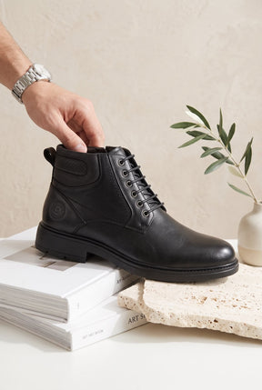 NEW ,  MEN BOOTS  M684 , MADE IN CHINA