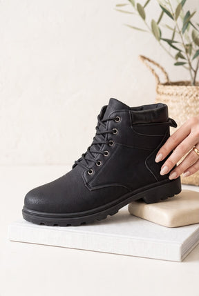 NEW ,  MEN BOOTS  M663 , MADE IN CHINA