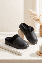 NEW , MEN SLIPPER MC665
