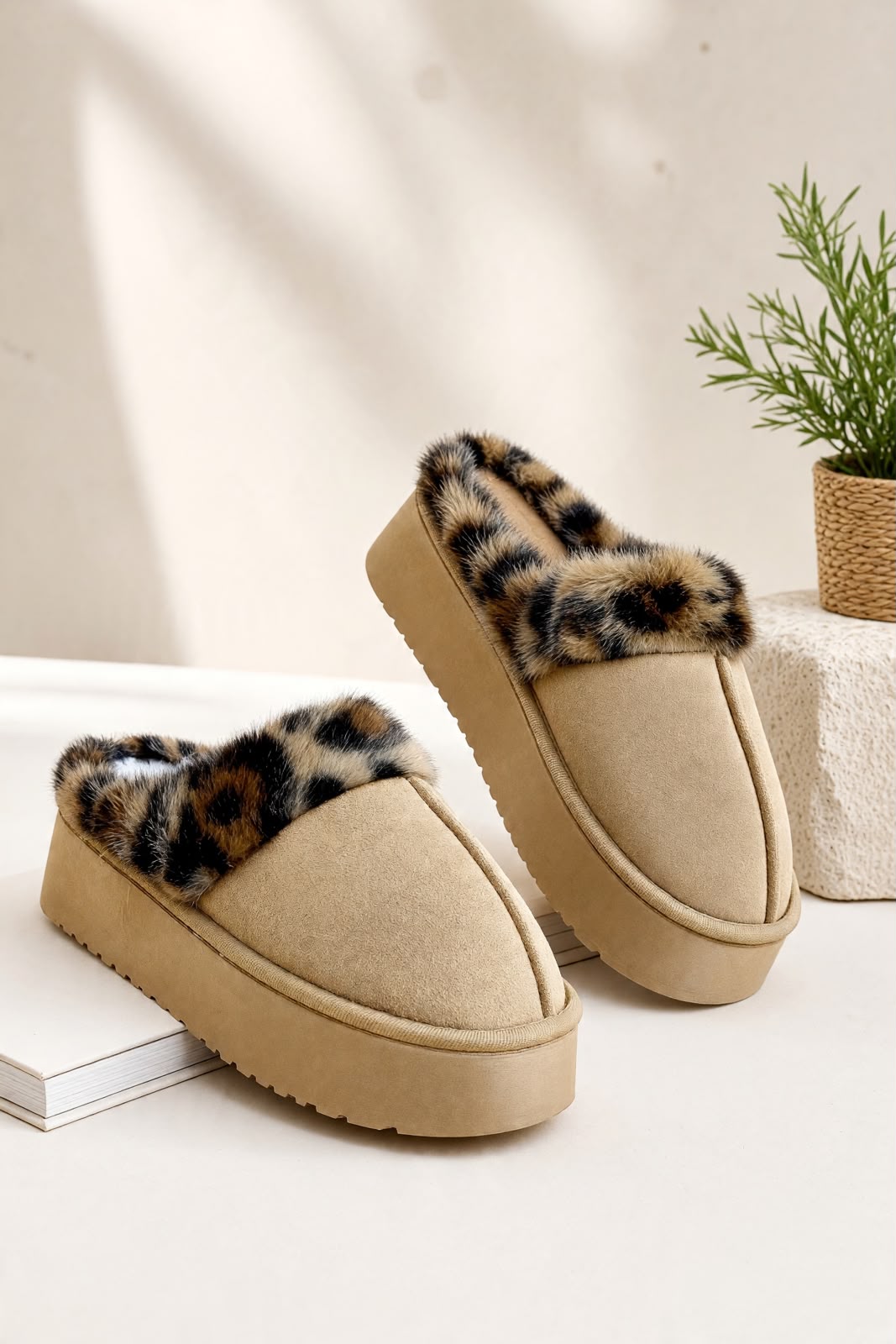 WOMEN SHOSE WW115