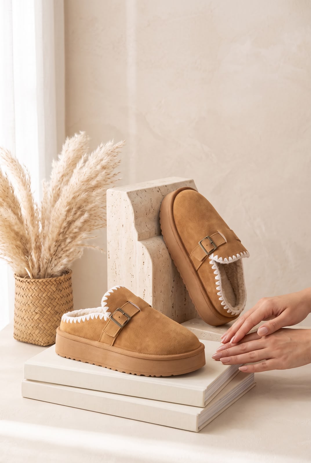 WOMEN SLIPPERS WW203