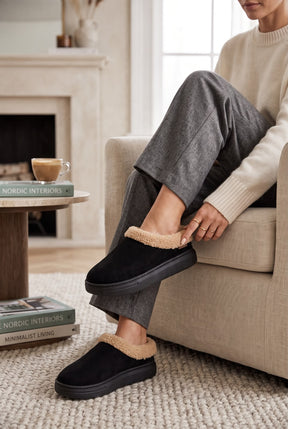 WOMEN SLIPPERS WW209