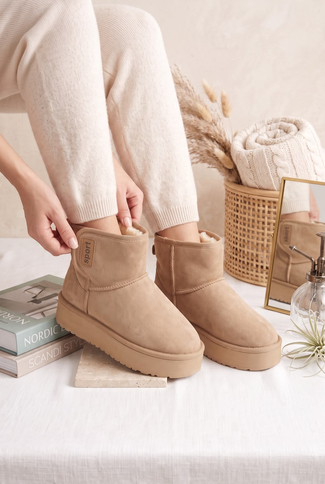 WOMEN SLIPPERS WW202