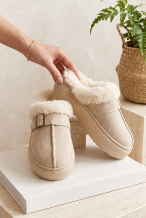 WOMEN SLIPPERS WW206