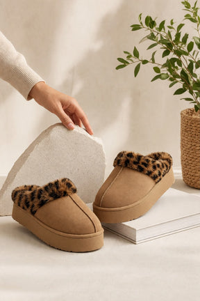 WOMEN SLIPPERS WW115