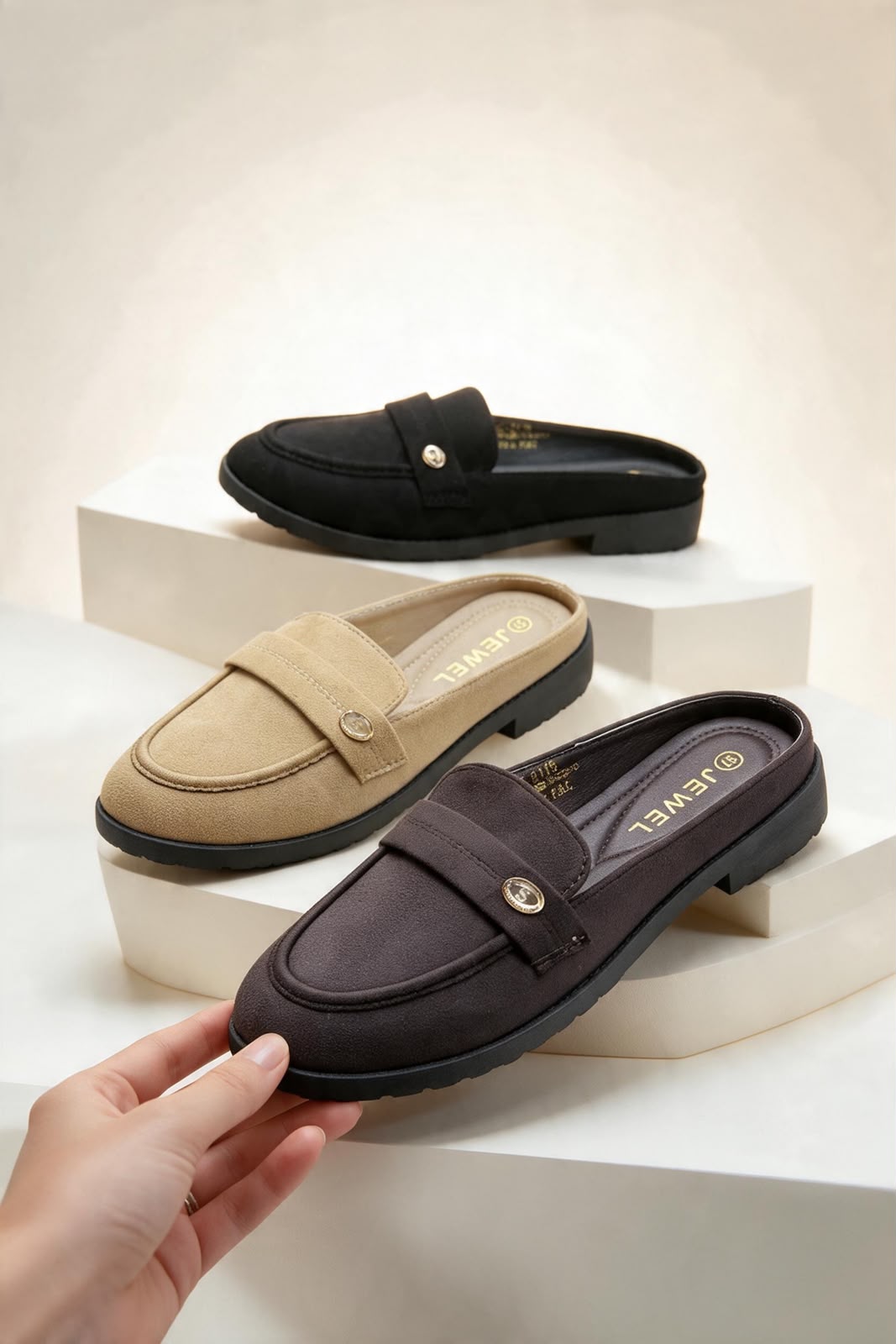 NEW ,  WOMEN SLIPPERS WC59