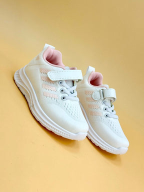 NEW ,  KIDS SHOES SIZE FROM 25 TO 36 K20