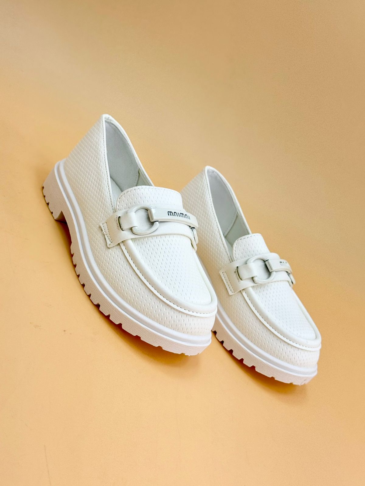 NEW ,  KIDS SHOES SIZE FROM 25 TO 36 K28