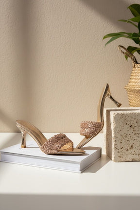 NEW ,  WOMEN SLIPPERS W170