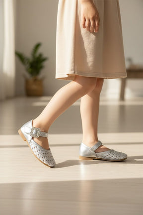 NEW ,  KIDS SHOES SIZE FROM 25 TO 30 K127
