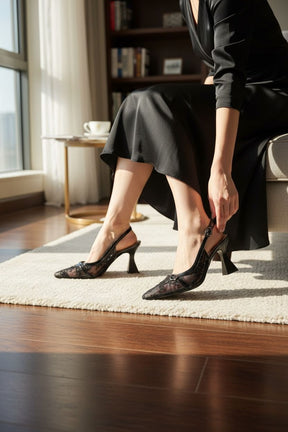 NEW ,  WOMEN SHOES HEELS W70