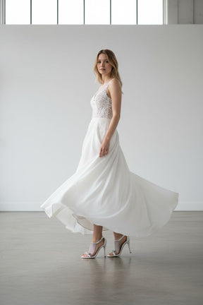 WOMEN SHOES HEELS W96