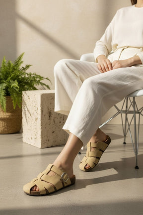 NEW ,  WOMEN SLIPPERS W820