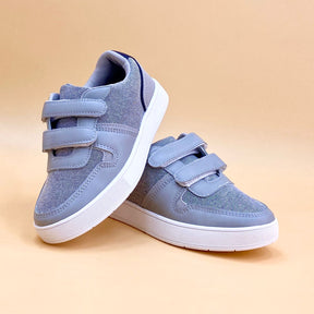 NEW ,  KIDS SHOES SIZE FROM 20 TO 36 K81