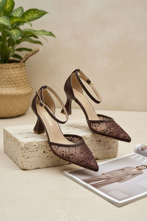 NEW ,  WOMEN SHOES HEELS W63
