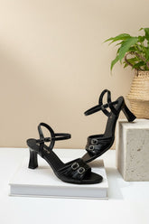 NEW ,  WOMEN SHOES HEELS W489