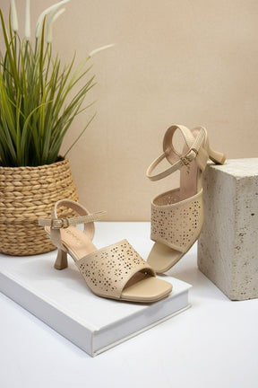 NEW ,  WOMEN SHOES HEELS W497
