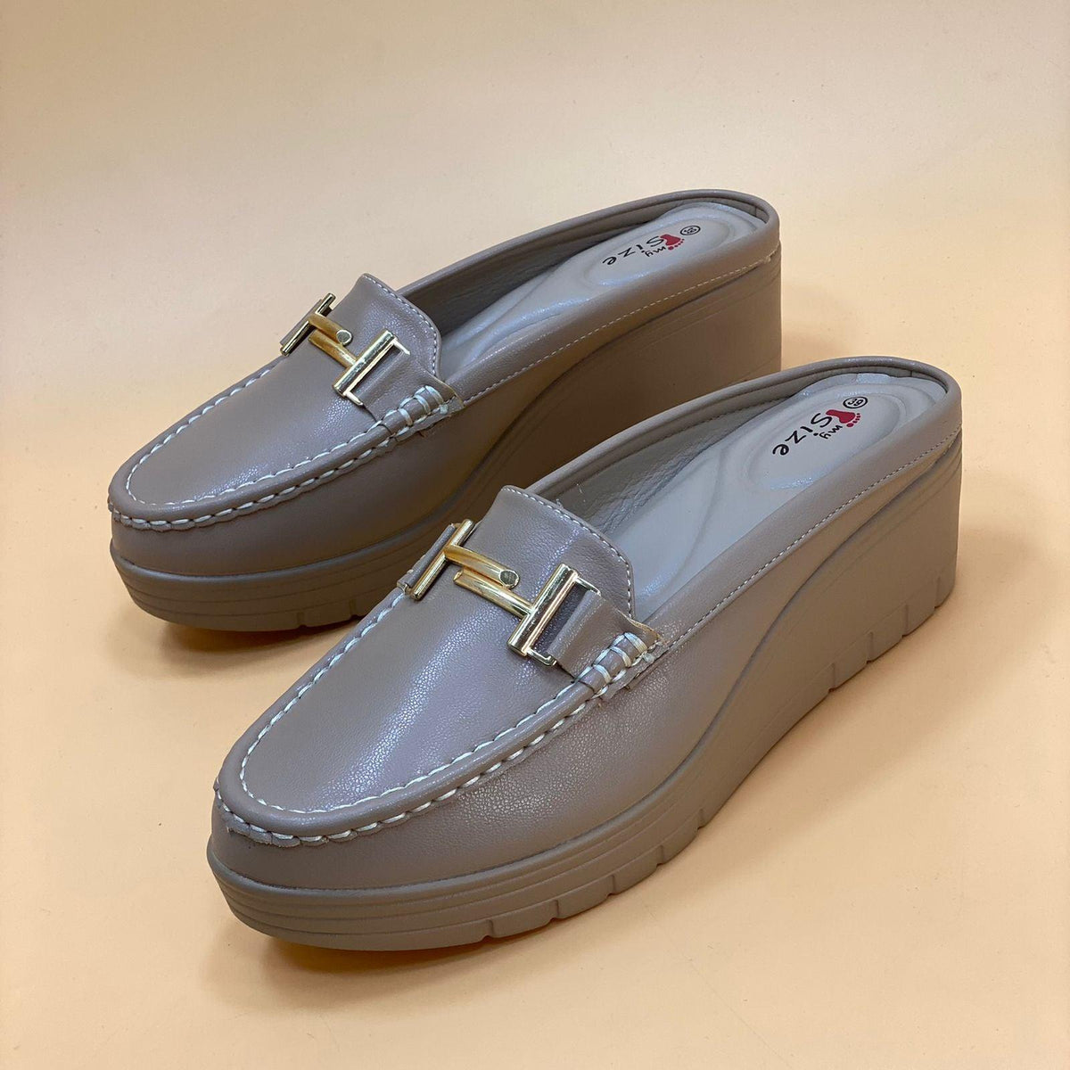 WOMEN SLIPPERS HEELS W681 - Olive Tree Shoes 