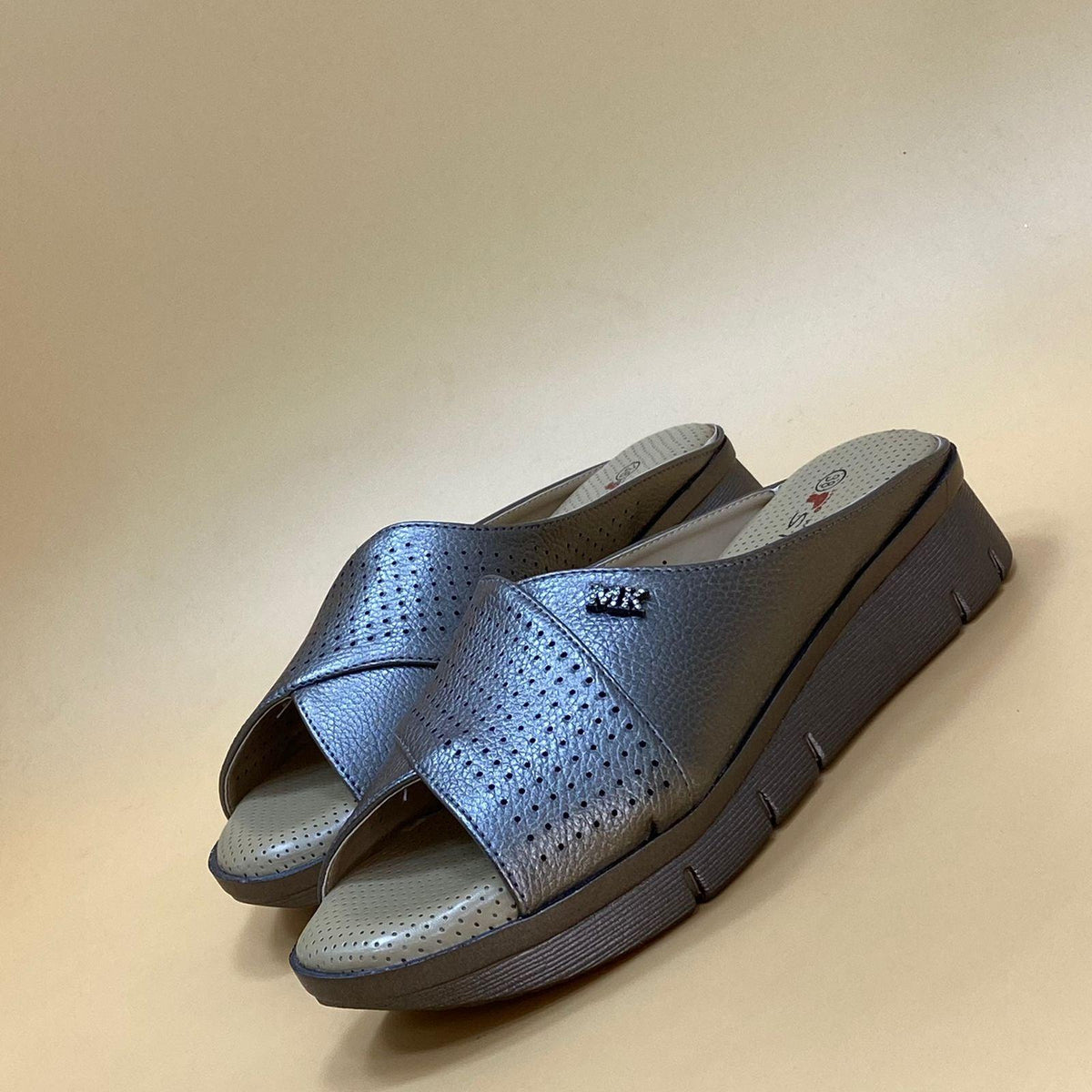 WOMEN SLIPPERS W13 - Olive Tree Shoes 