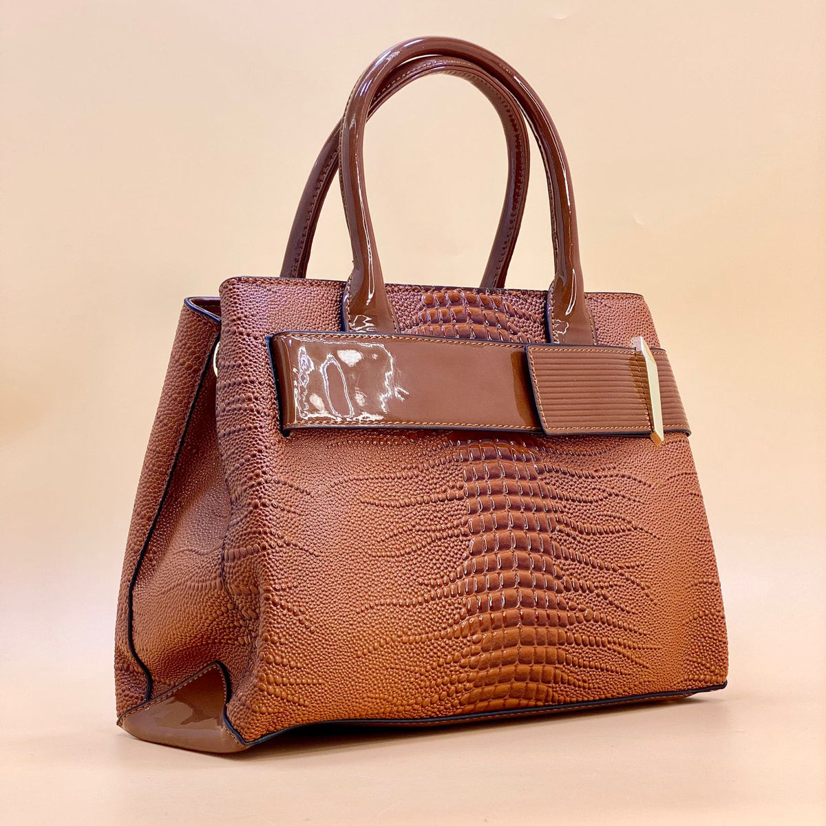 NEW 2023 ,  WOMEN HANDBAGS B19