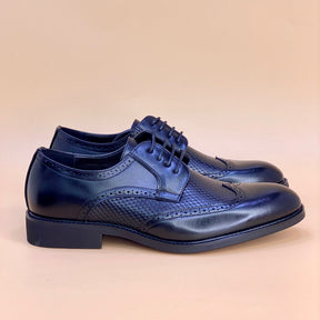 NEW ,  MEN SHOES  M220, MADE IN CHINA