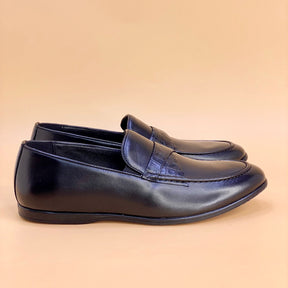 NEW ,  MEN SHOES  M217, MADE IN CHINA